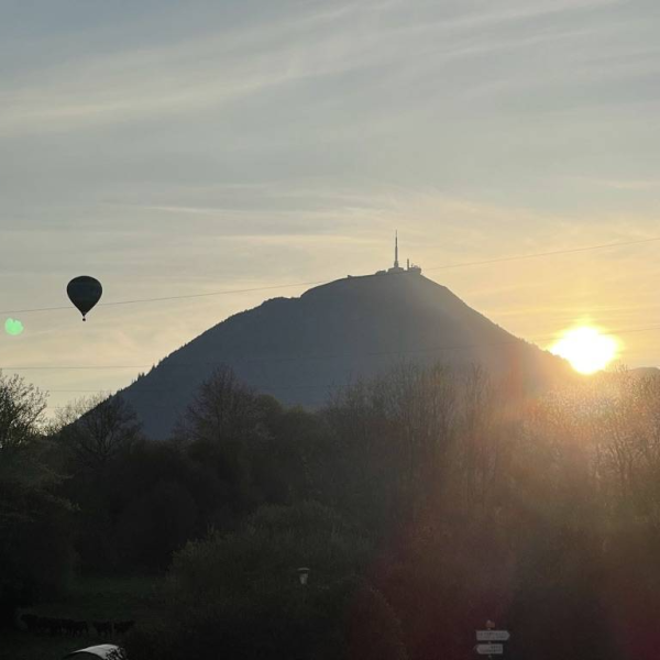 Les hébergements - Côté Tiretaine - Crêperie Orcines - meilleur resto ORCINES